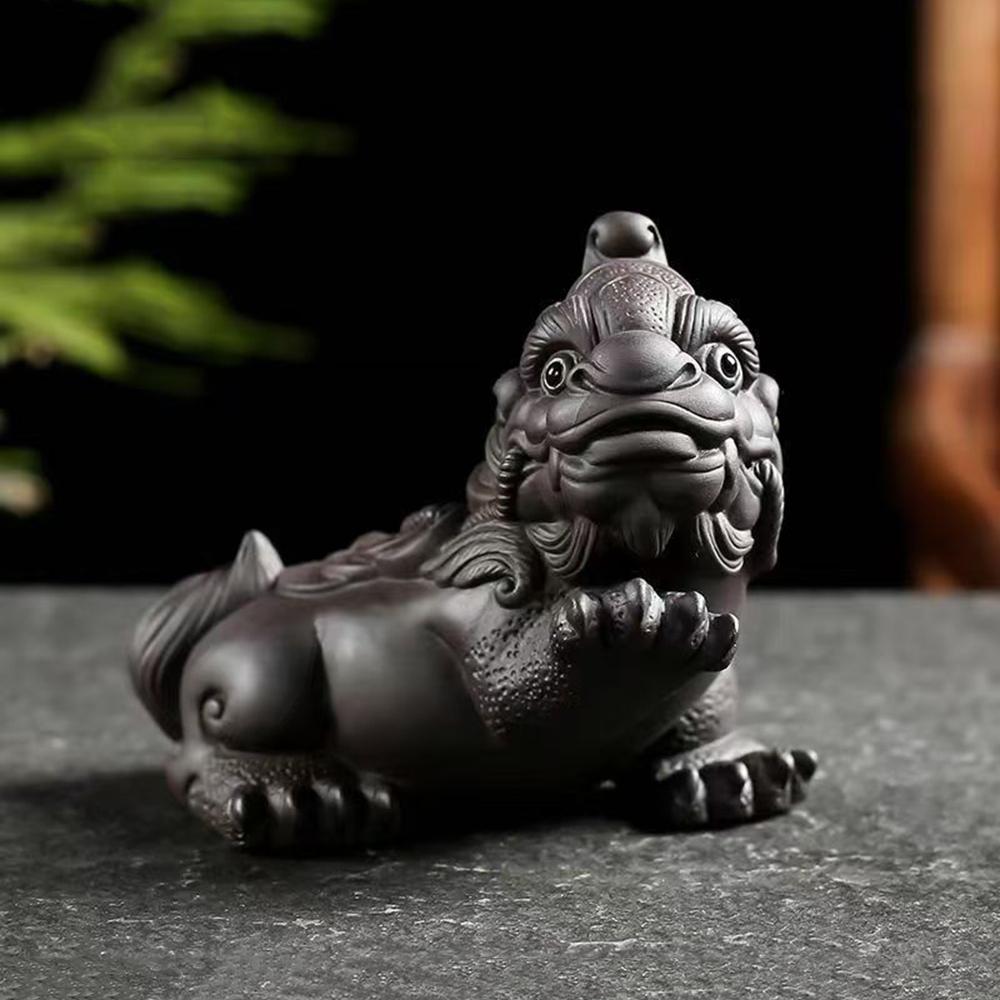 

Purple clay tea pet Lucky brave troops ornaments Animal figurine tea table decorations Tea set accessories S