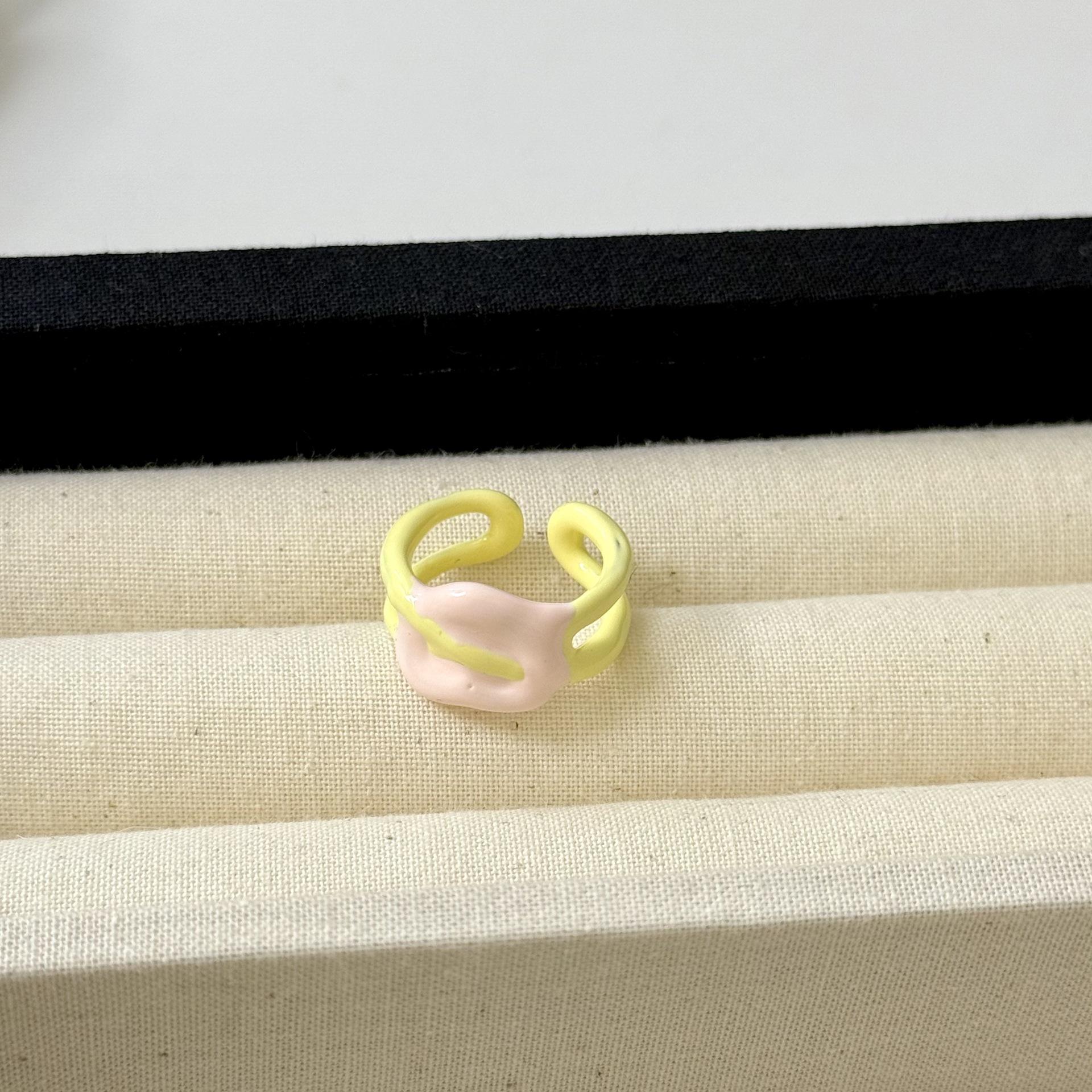 

Маленькое свежее нерегулярное кольцо с крыльями любви, двухслойное открытое кольцо, нишевый темперамент, модное изысканное милое универсальное ювелирное изделие