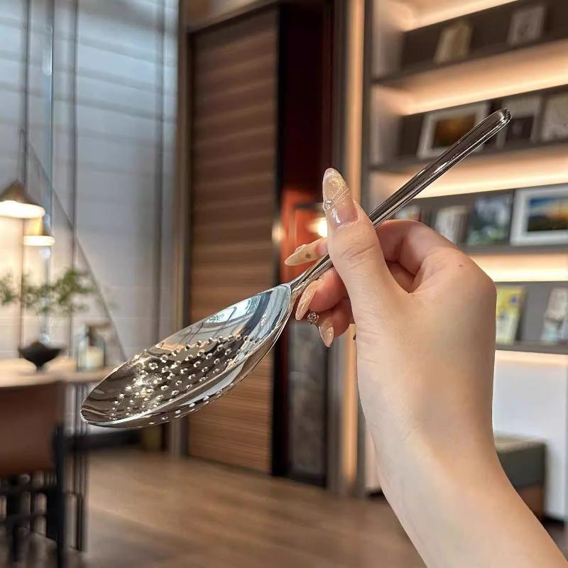 Stainless Steel Ladles For Serving Soup Rice Serving Spoon Drain Hole Heat Insulated Handle Kitchen Utensils For Daily Use