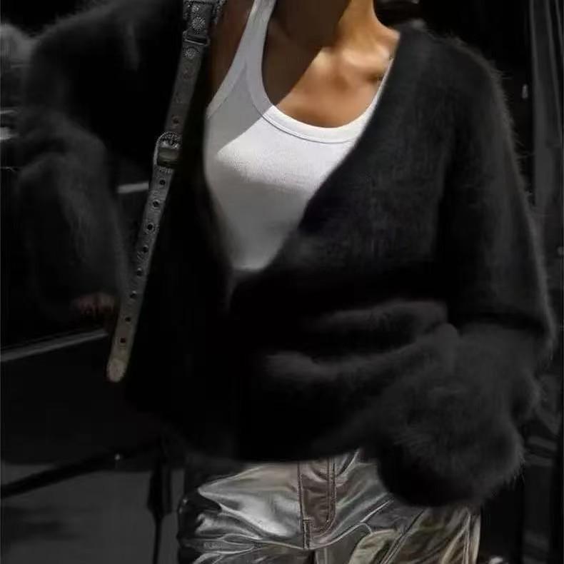 Plush Faux Mink V-Neck Knit Cardigan - Cozy Autumn/Winter Sweater Coat