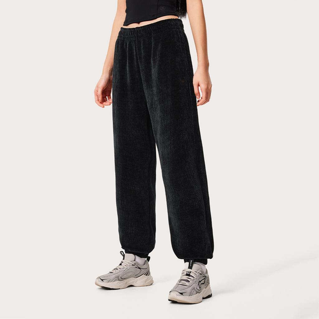 Li Ning Sports Lifestyle Series Loose Fit Cuffed Mid Waist Casual Pants Women bottoms Black AKLU324-3