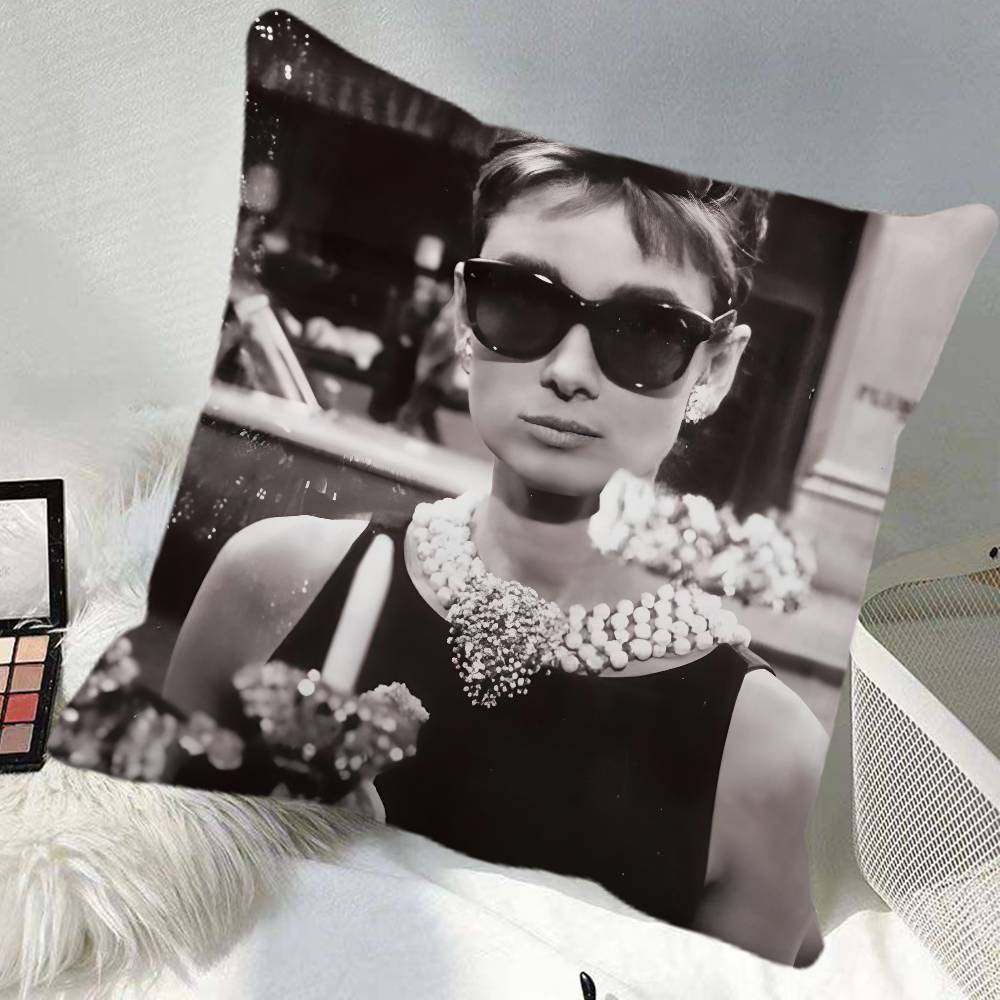 Breakfast At Tiffanys Pillow Case Square Pillow Bedroom Sofa Leisure Comfort Cushion Car Home Decoration