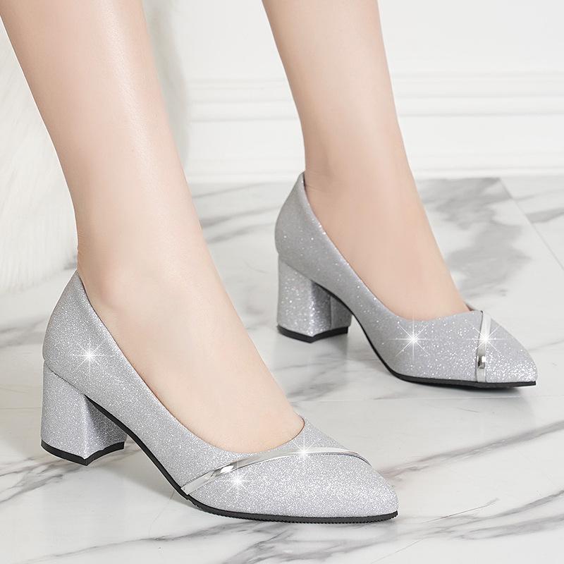 Damen Plateau-Loafer mit spitzer Zehenpartie und Paillettenstoff - Neuer Modestil 2025