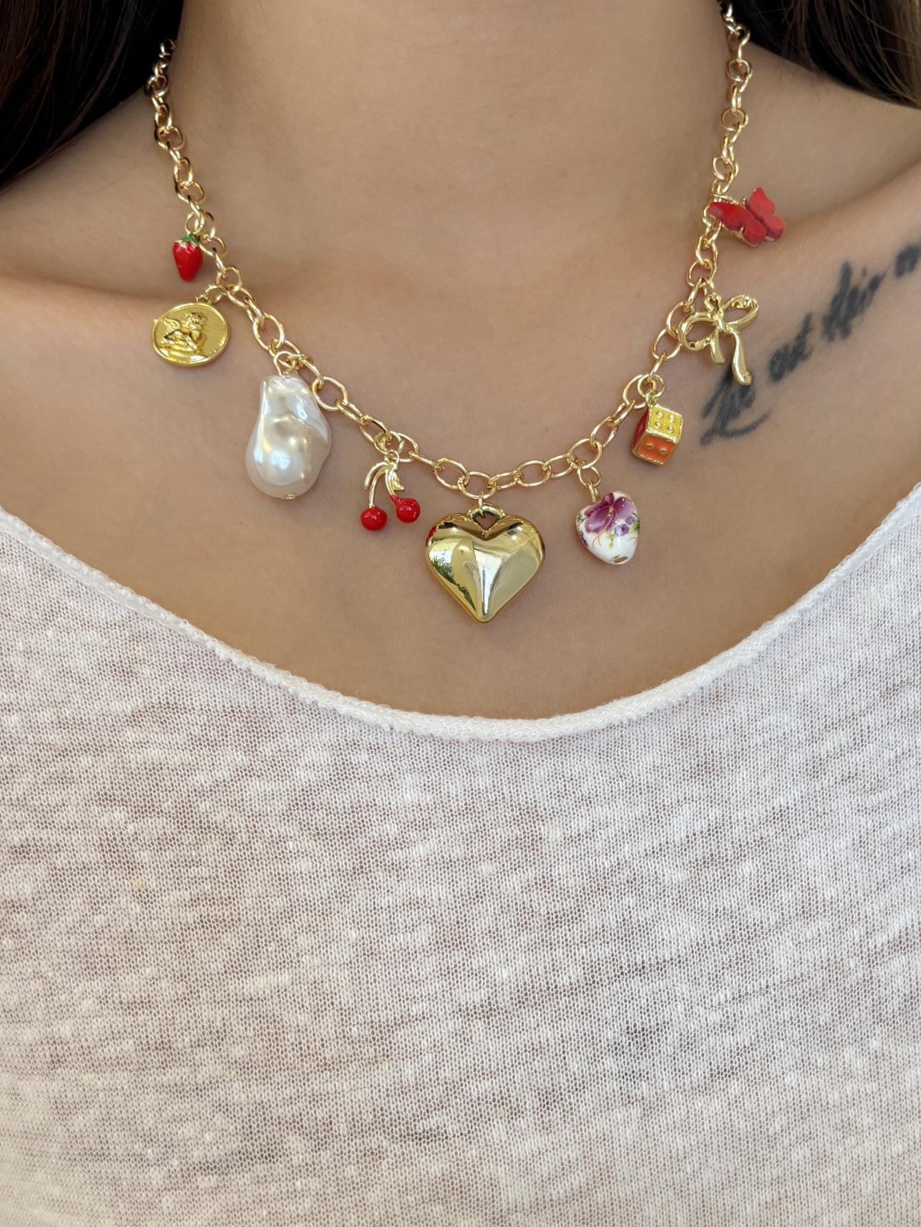 

Charm Stainless Steel Starfish Flower Pendant Golden Color Necklace Women s Personality Creative Collarbone Chain