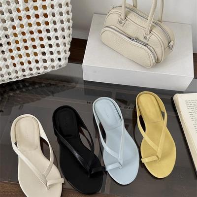2025 Summer Thick Heel Flip-flops Sandals New Ins Simple Summer Versatile Fashion Versatile Toe Slippers
