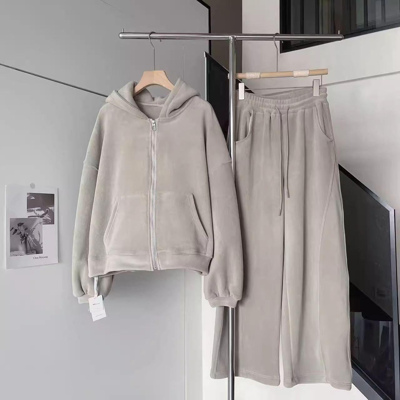 

Американский ленивый стиль серый костюм-свитер плюс бархат утолщенный двусторонний австрийский флис с капюшоном оверсайз свободный повседневный S бежевый