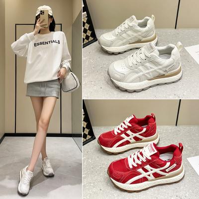 Thick-soled Little Man Dad Shoes Women's 2025 Autumn New Light Luxury Explosion Casual Fashion Inner Height Increase Sports Little White Shoes