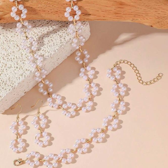 European & American Cross-border French Elegant Retro Pearl Necklace & Bracelet Set