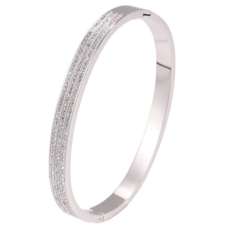 Starry Sky Silver Titanium Steel Bracelet for Women - High-End, Versatile, Full Diamond, Non-Fading Fashion Accessory