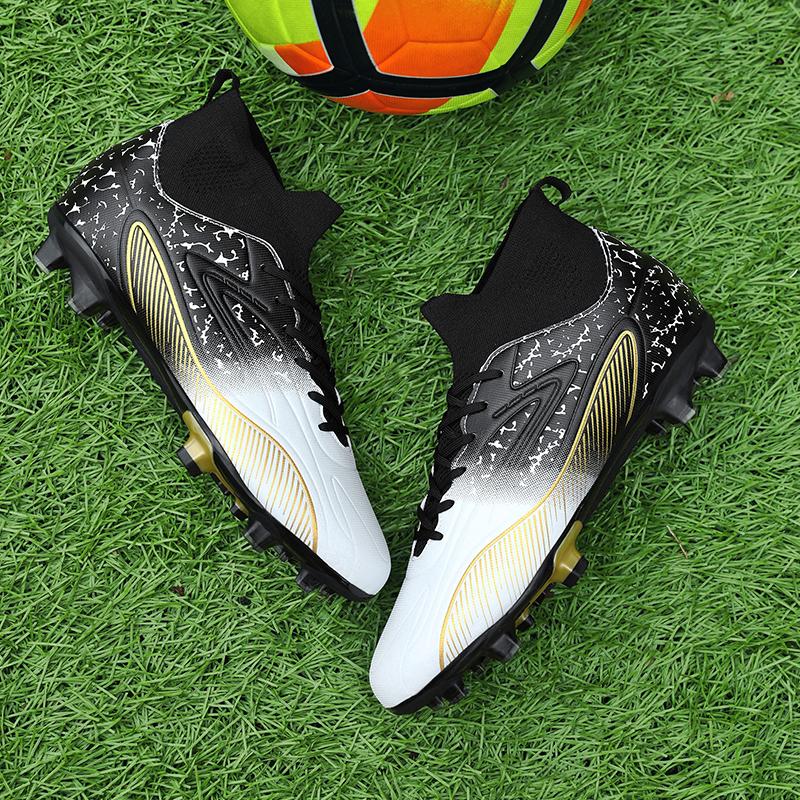 Fashion Football Shoes 35-45 Men/Women's Football Boots Socks Professional Training Football Boots Young Children Football Sneakers