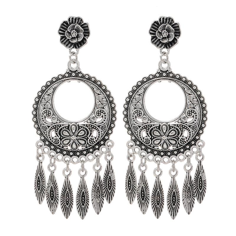 Retro Personalized Tibetan Silver Fringed Stud Earrings Long Temperament Versatile Earrings Exaggerated Metal Vacation Earrings Women