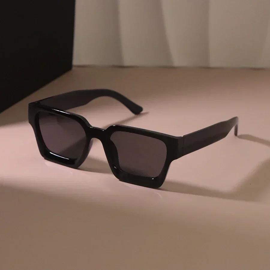 Classic Square Sunglasses Women Men Minimalist Fashion Female Male Retro Casual
