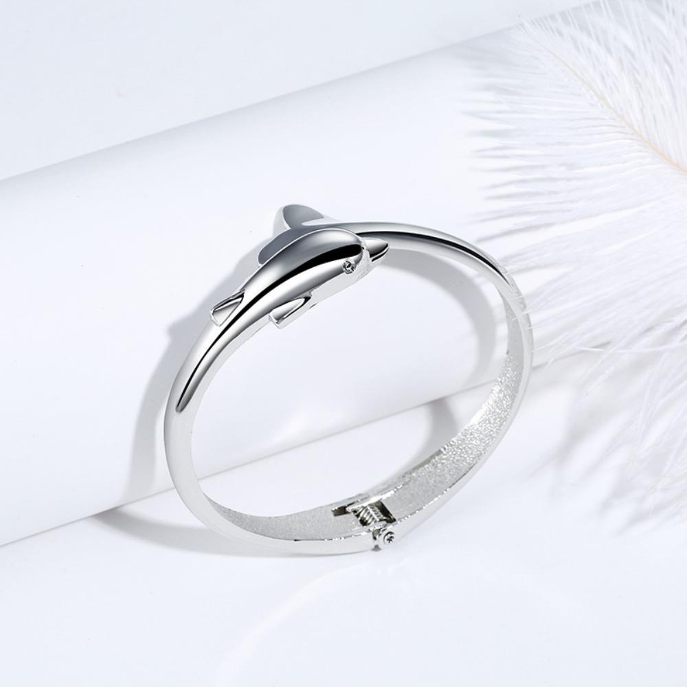 Zinc Zinc Alloy Dolphin Spring Bracelet Creative Marine Organism Hand Chain Jewelry Dolphin Bangle  Unisex