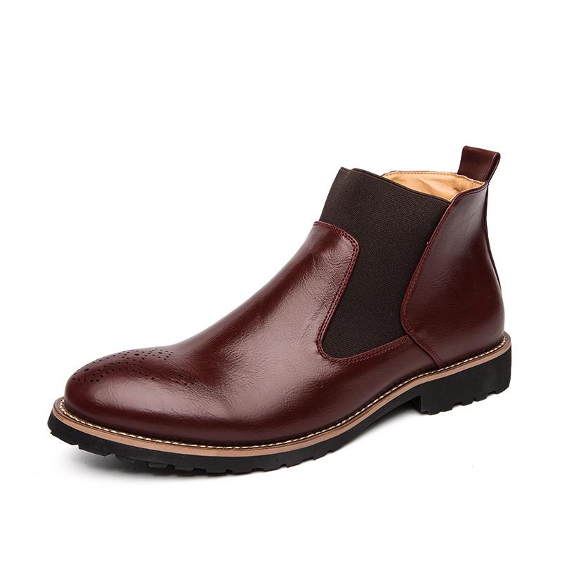 Large Size Men s Brogue Leather Shoes with Light Sole and Mid-High Top in British Style 39