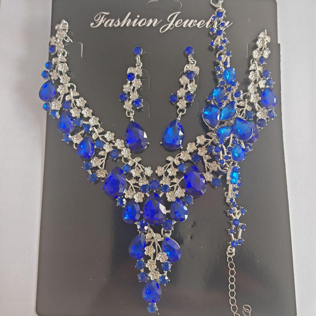Exquisite High-End European & American Bridal Necklace Earring Set - Elegant Wedding Accessories
