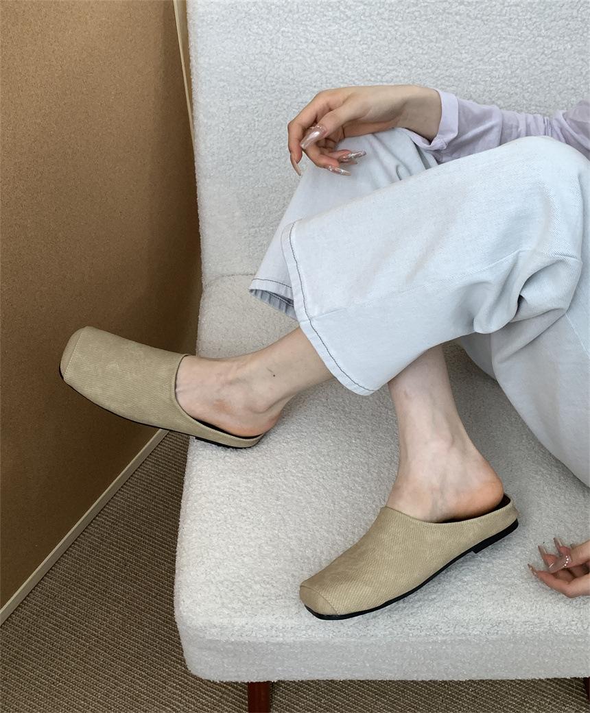 

2025 весна и лето новая плоская подошва с юбкой темперамент одинарная обувь трендовая мягкая подошва одна педаль сумка голова полушлепанцы для улицы женская обувь 39 абрикосовый