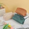 Nova bolsa de maquiagem PU de cor sólida de alta qualidade, bolsa de armazenamento de artigos de higiene pessoal portátil de grande capacidade, uma peça