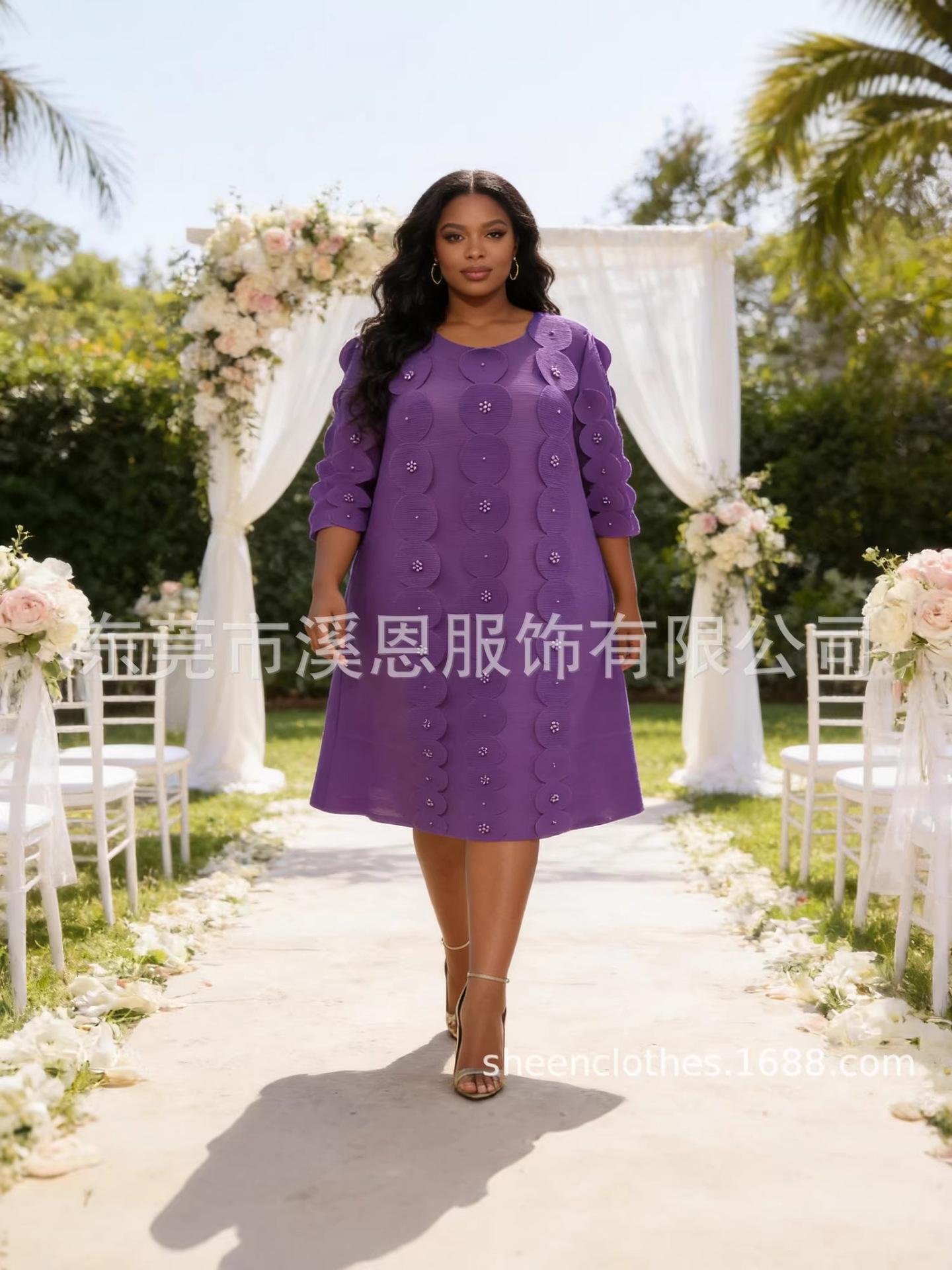 

Miyake Pleats Plus Size Beaded Round Neck Dress - Versatile, Loose Fit for European & American Fashion One Size розовый