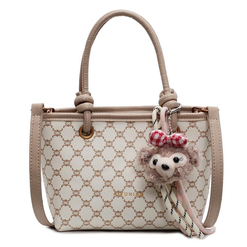 Retro portable small bag women's spring new popular versatile shoulder messenger bag commuter bucket bag