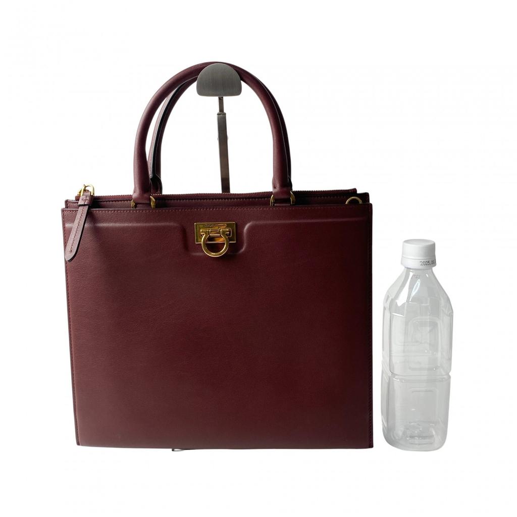 Used Salvatore FerragamoShoulder Bag Bordeaux leather Women