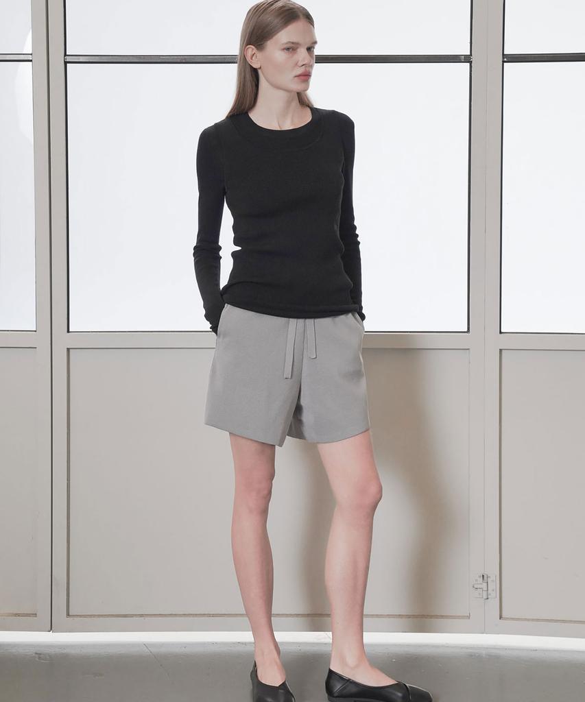 Ssikeoseun Long Sleeve Fine Knit Top_Black