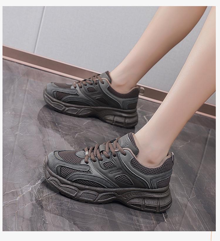 Damskie Modne na 2024 rok Całe Czarne Antypoślizgowe Sneakersy Taty na Jesienne Bieganie i do Noszenia na Co Dzień
