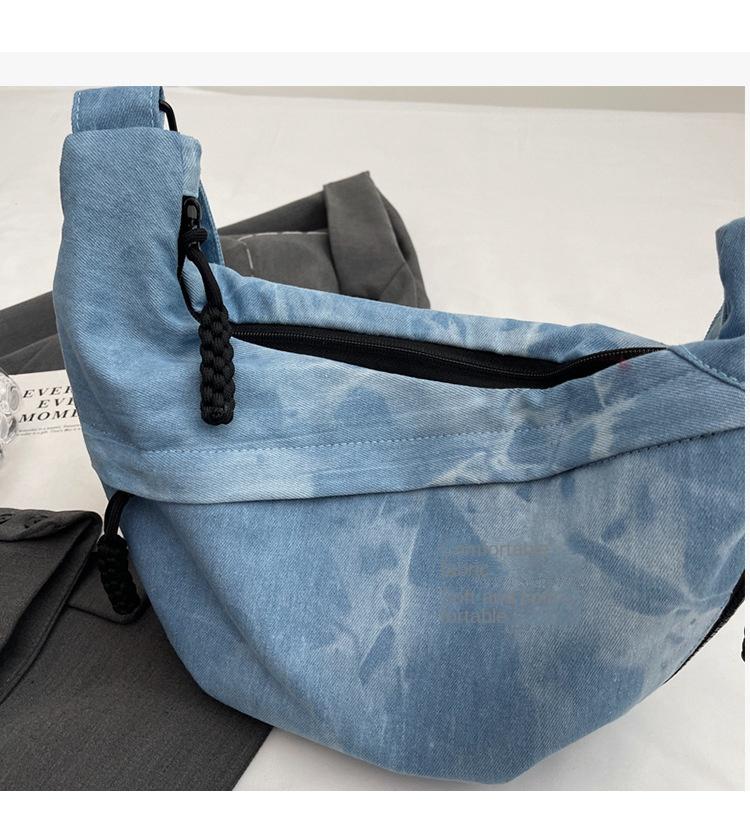 Damska torba na ramię typu Hobo na co dzień