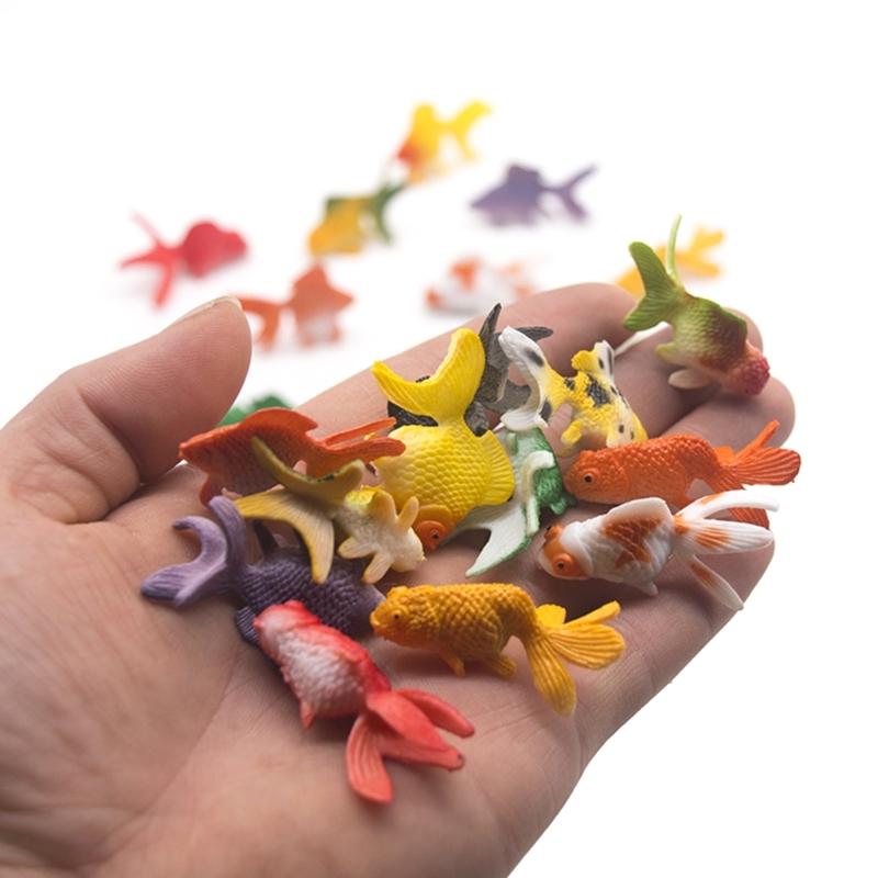 12pieces Plastic Goldfish Aquariums Ornaments DIY Mini Artificial Hand Painted Adult Collection Model Fish Tank Toy