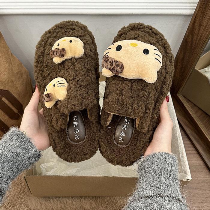 

Бежевые плюшевые милые пушистые тапочки на очень толстой подошве для женской уличной носки 2025 новые зимние плюшевые теплые тапочки с закрытым носком 40 темно-коричневого