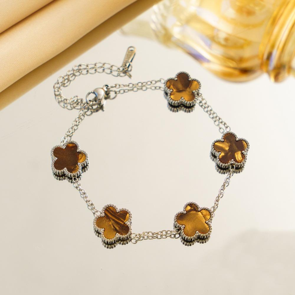 Титановая сталь Пятилистный клевер Цветок Браслет для женщин Регулируемый дизайн Роскошный Высококачественный Модный Невыцветающий Вечерние украшения Подарки золотой