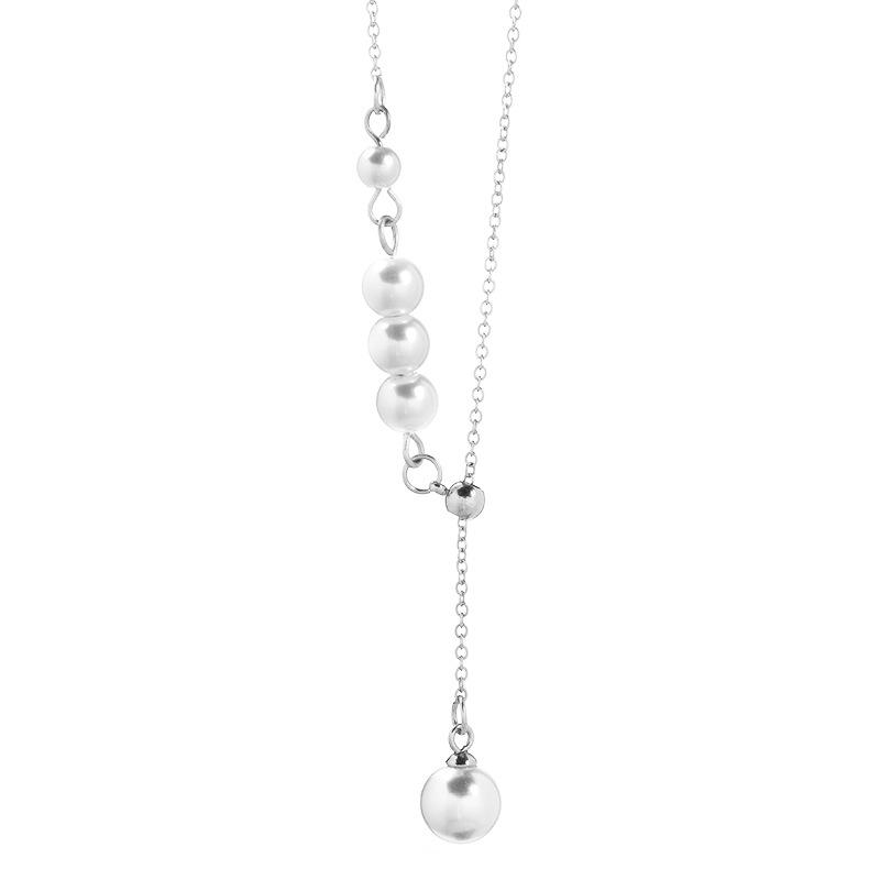 Trendy Leaf Shaped Pearl Necklace For Women In Premium Titanium Steel With Adjustable Length For Wear Versatile
