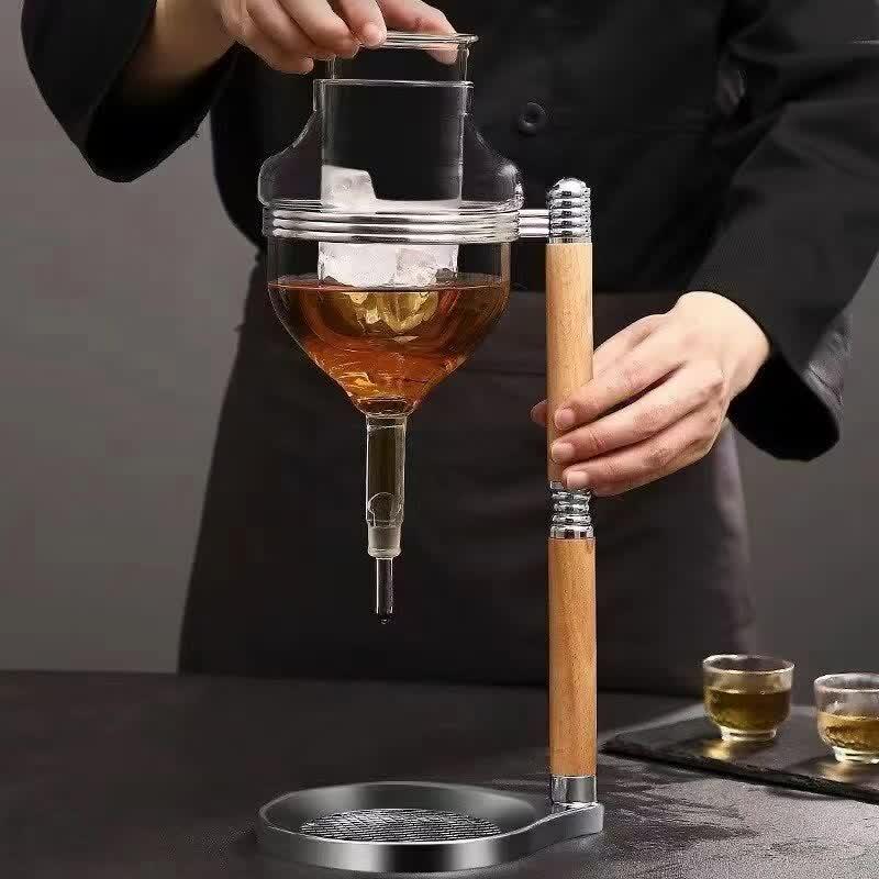 UOSO Japanese Glass Sake Carafe with Chiller/Warmer