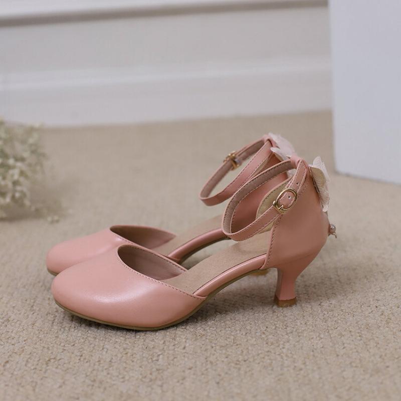 

New girls sandals bow medium older children s shoes little girls student performance shoes princess high heels children s sandals 33 (inner length 21.5cm) розовый