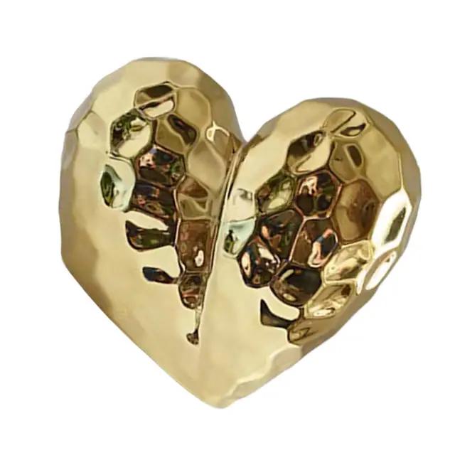 Heart Sculpture Decor Ceramic Modern Art Sculpture Statue for Engagement Thanksgiving Bathroom Bedroom Mother's Day Gift
