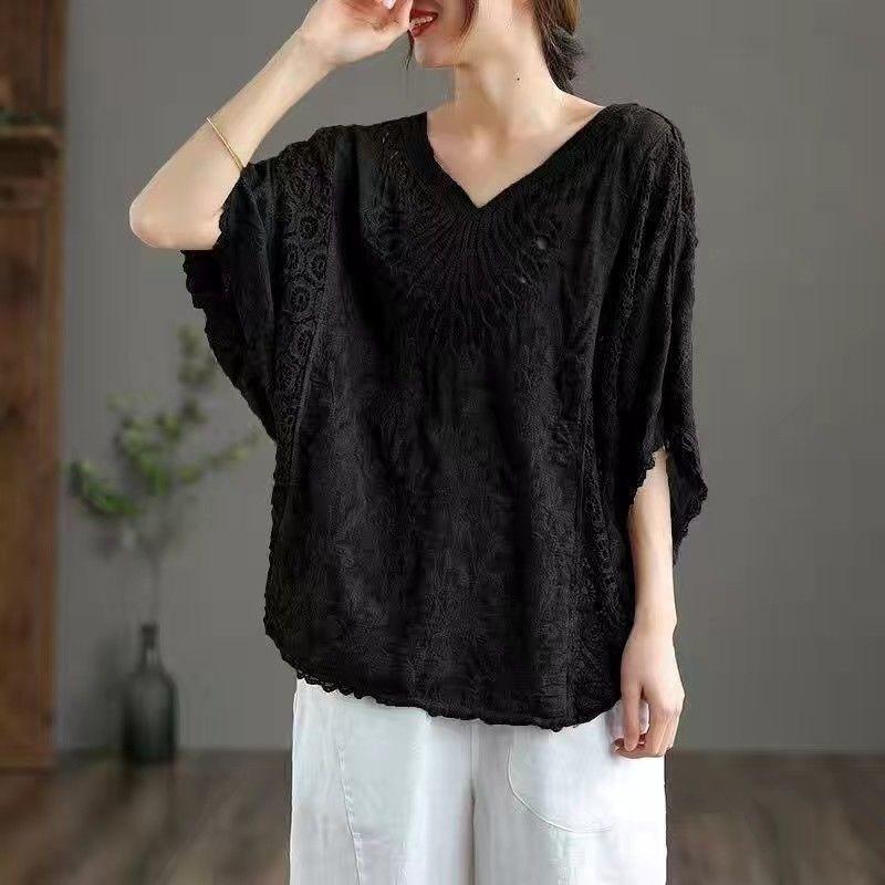 Spring Autumn Women Top Casual Pullovers Hollow Out Lace Embroidery V-neck Top Women's Loose Large Sunscreen Blouse