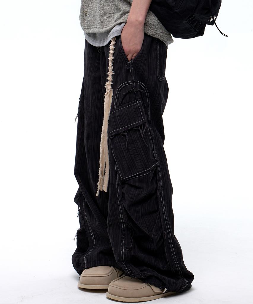 Aleseueseussi Wrinkle Mixed Stripe Cargo Pants - Black