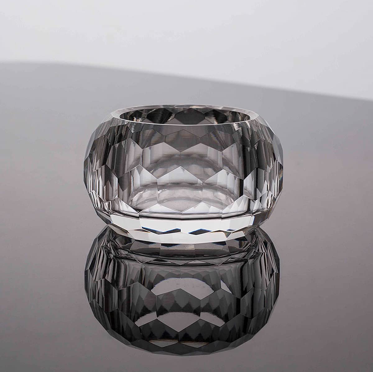

Vega Buddhist Incense Burner, 2.5 inches, Clear Crystal, Modern Buddhist Altar, Stylish Buddhist Altar