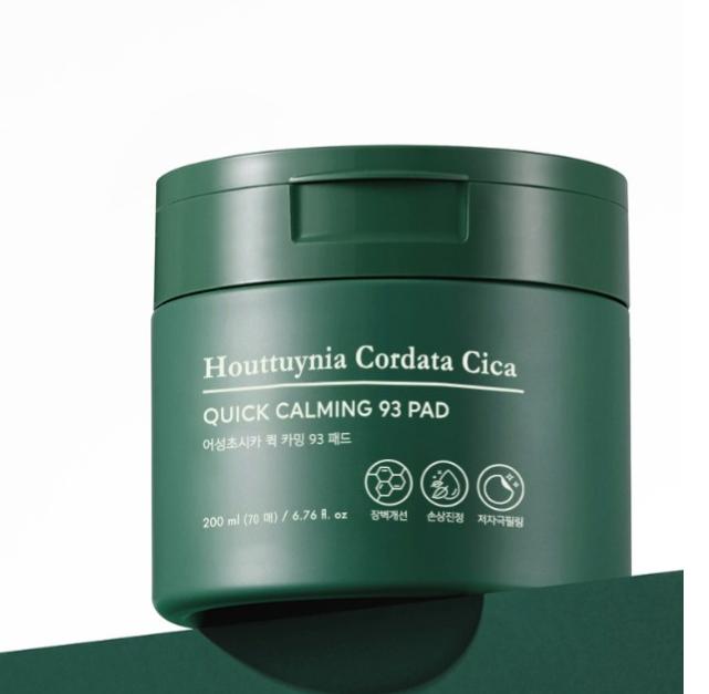 Tonymoly Heartleaf Cica Calming Toner Pads – 70 Pads