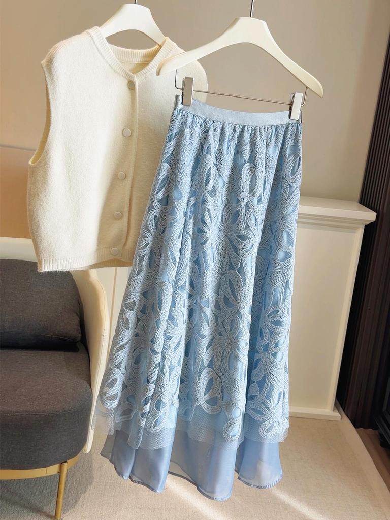 Women's Floral Embroidery High-Waisted A-Line Midi Skirt - Autumn/Winter 2025