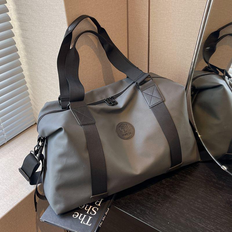 Women's 2025 Lightweight Large-Capacity Travel Fitness Handbag