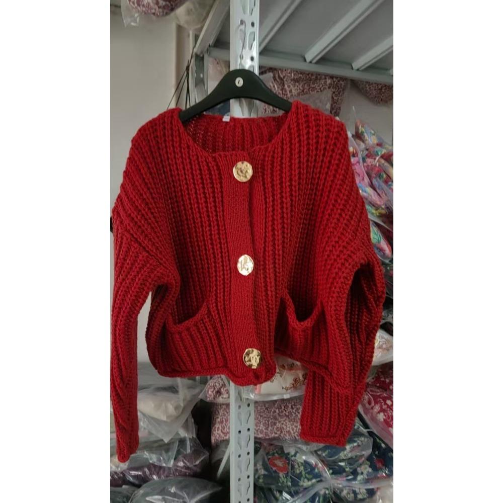 

Новый однотонный свитер с одним рядом круглых пуговиц для женщин, удобный повседневный, с двойным карманом, модный трикотажный топ с V-образным вырезом XL