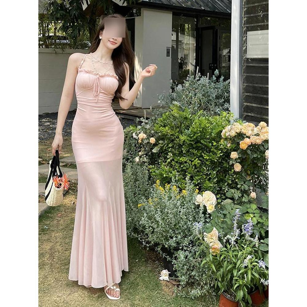 Slightly Fat French Pure Desire Spice Girl Lace Splicing Suspender Dress for Women's Summer Waist and Thin Hip Skirt To Show Figure