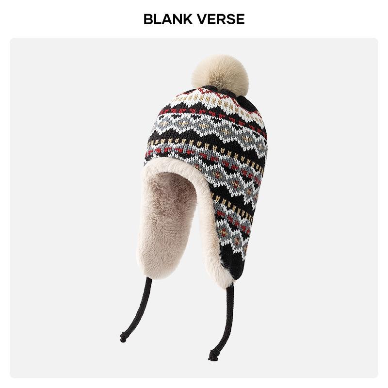 Fair Island contrasting color knitted wool hat women's season versatile big head circumference showing face small ear protection warm pullover hat