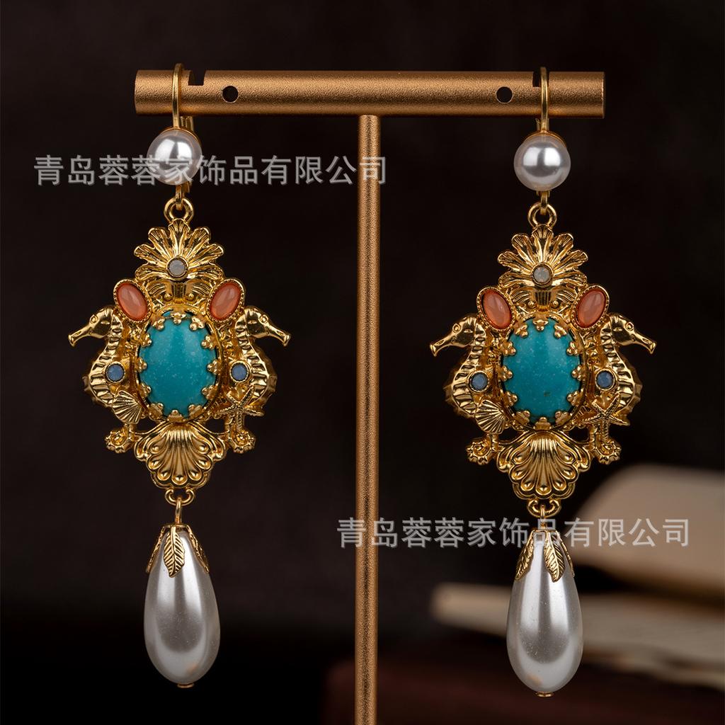 Palace Style Retro Elegant Temperament High-end Baroque Heavy Industry Earrings Medieval European Niche