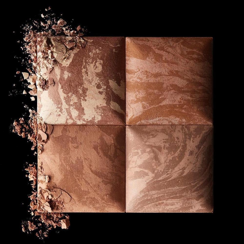 Hourglass Ambient Lighting Bronzer 0.39 Oz Radiant Bronze Light