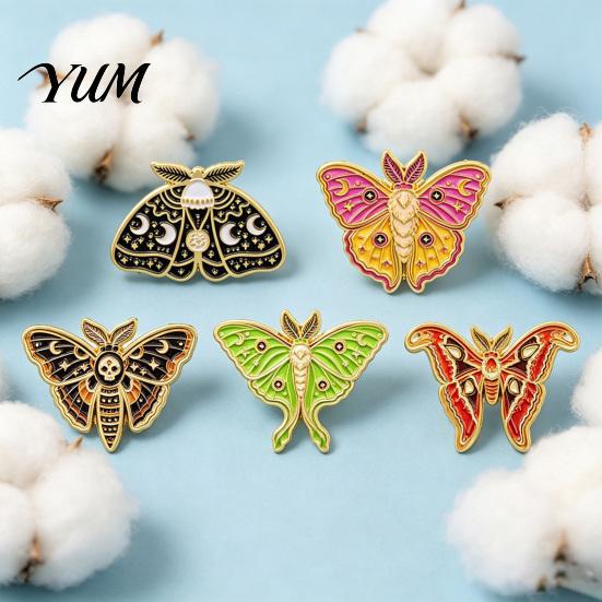 Men Women Jewelry Accessories Vintage Enamel Moth Brooch, Cartoon Insect Alloy Lapel Pin, Retro Clothing Decoration for Suit Dress Coat Scarf Pin