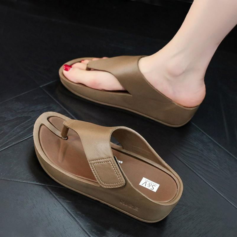 Flip-flops Ladies Beach Fashion All-match Summer Wear Comfortable Non-slip Clip-on Wedge Slippers