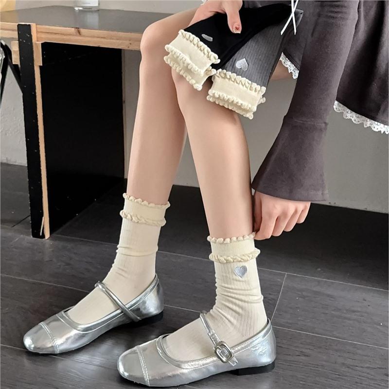 Female Summer Thin Ballet Style Love Embroidery Cylinder Stack Socks