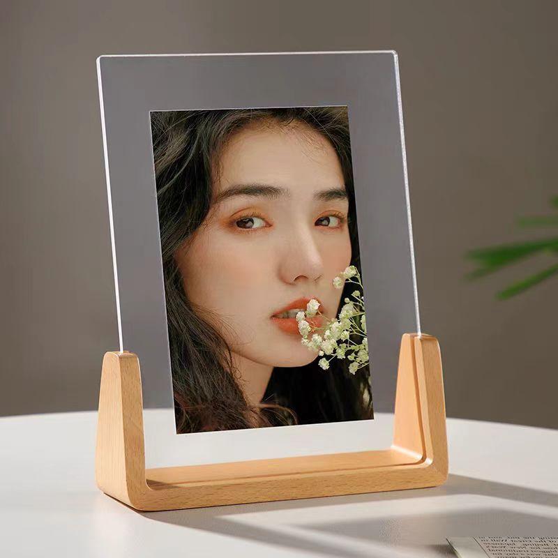 Modern U Shaped Acrylic Photo Frame Walnut/Beech Base Transparent Desktop Decor for Home Office Photo Display Gift