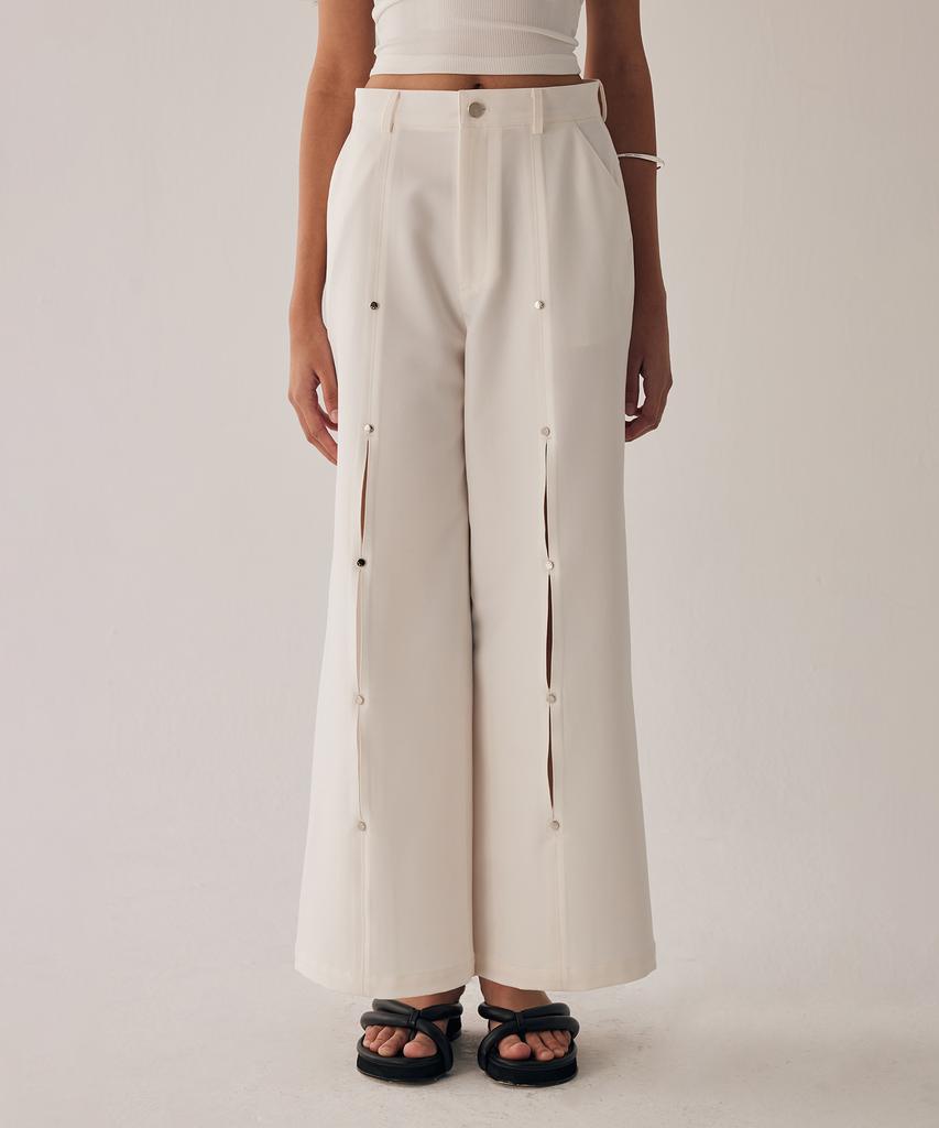 Teulimingbeodeu Rivet Slit Trouser [ White ]